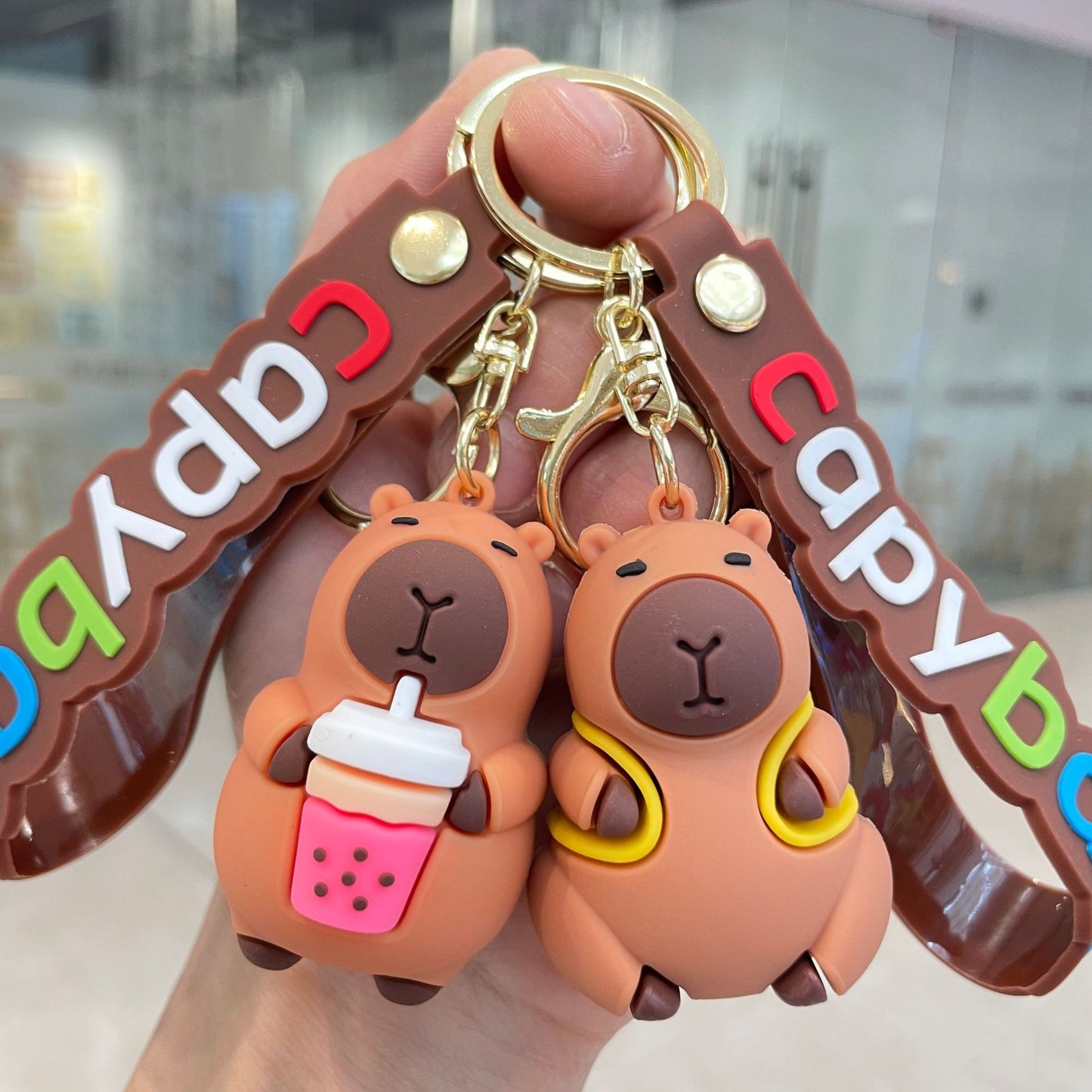 Keyring Keychain School bag Ornament Key Ring Decoration Cute Gifts for Women Girls Boys Pendant Key Chain Jewelry Gift For Kids (Capybara)