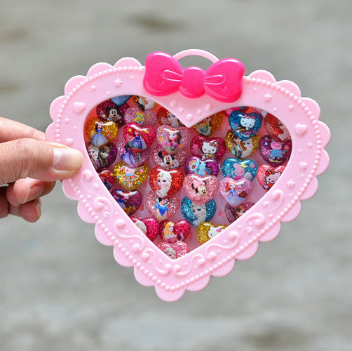 20Pcs Adjustable Princess Jewelry Girl Kids Cartoon Plastic Rings Gift Set with Heart Shape Box (20pcs)