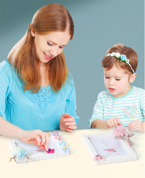 Photo Frame Christmas Tree DIY Colourful Bricks Picture Frames for Desk Decor Family Friends Kids Gifts 7x5 Portrait & Landscape Creative Crafts Gift Set Boys Girls (Christmas 7X5(12.7*17.8))