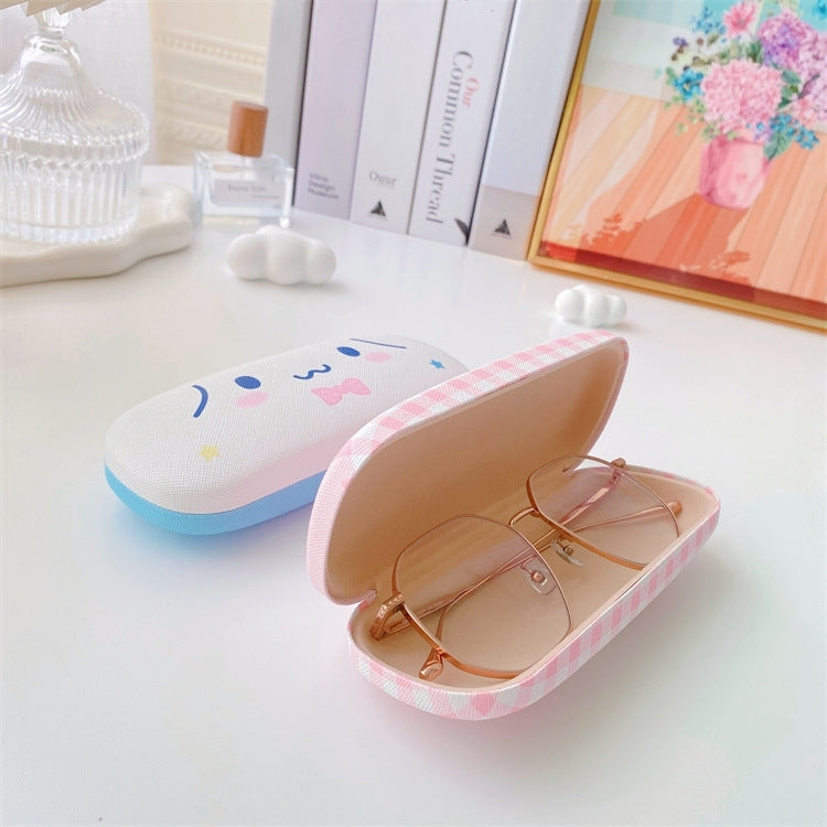 Lovely cat Cartoon Hard Shell Eyeglasses Cases Girl Protective Case Storage Box With Glasses Cloth for Teen PU leather eyegalss case (Kuromi)