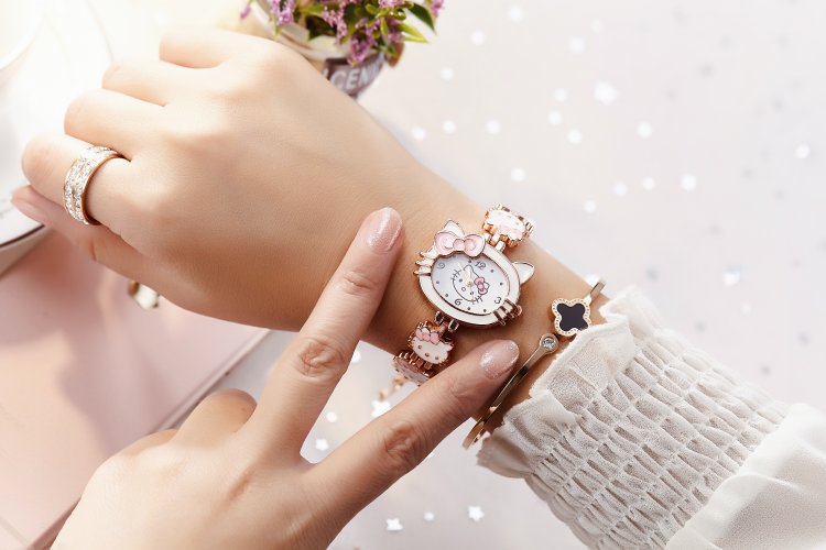 Analogue Quartz Watch with Stainless Steel Strap Bracelet Cats Girls Toddler Watches Gifts for Kids Birthday Gifts Gift Box