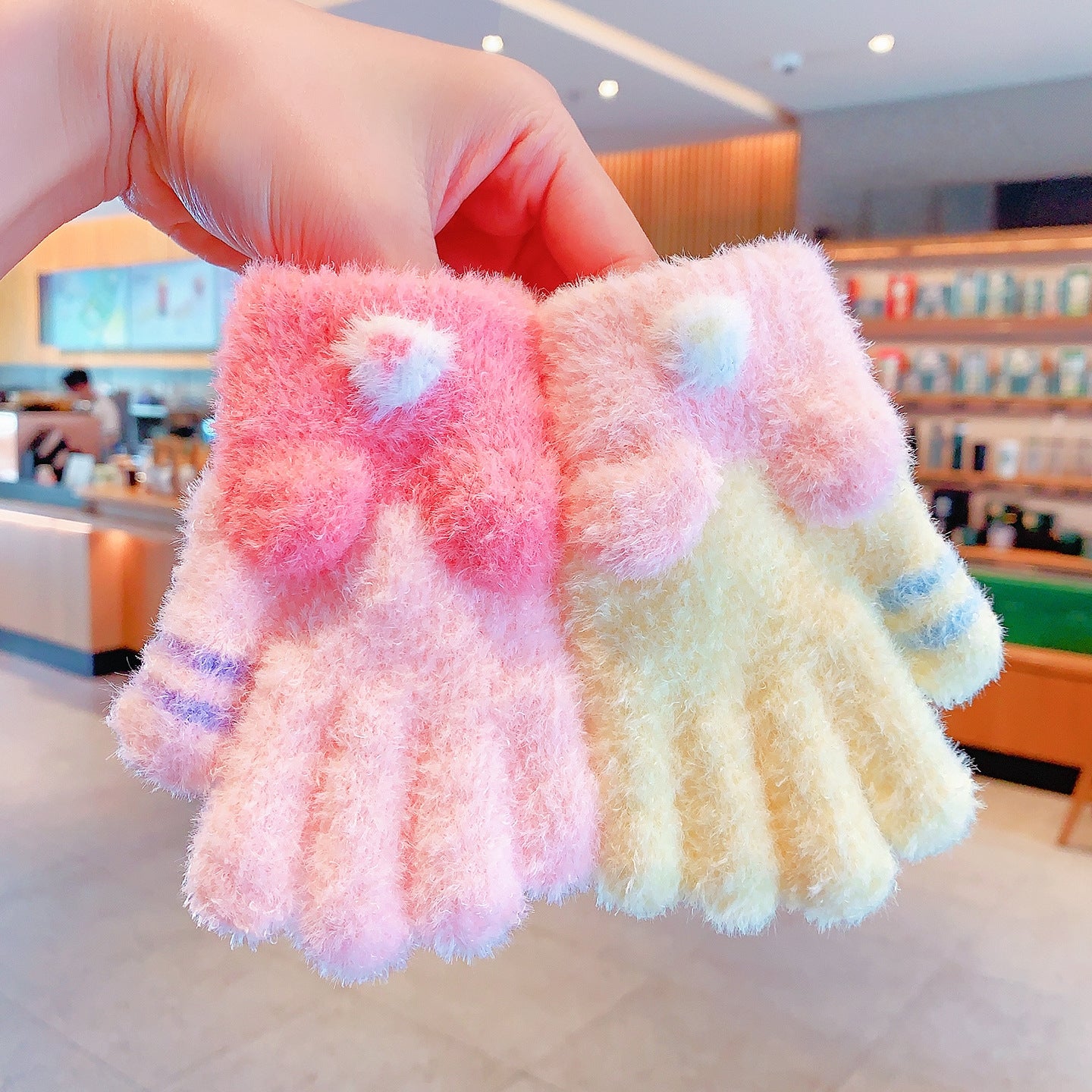 Full Finger Gloves Dinosaur Cat Capybara Winter Knit Warm Mittens Soft Lined Fleece Thermal Outdoor Stretchy Gloves for Kids boys girls (Bow)