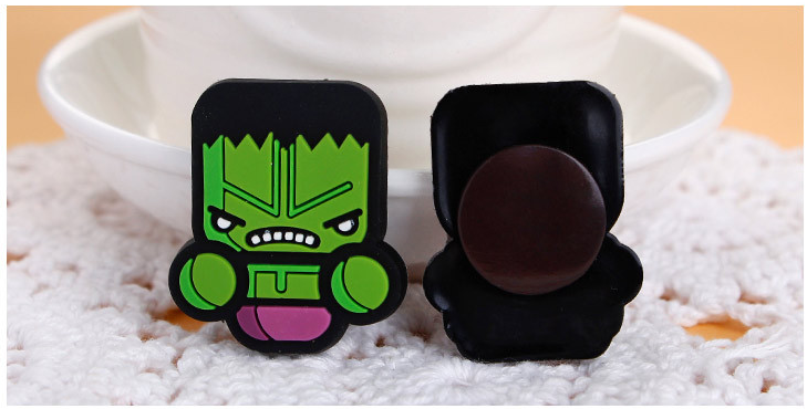 6PCS Toy Princes FRIDGE MAGNET Kids Memo Party Bag Fillers Board 3D Action Figures Gift Refrigerator sticker(Avengers)