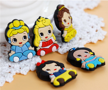 6PCS Toy Princes FRIDGE MAGNET Kids Memo Party Bag Fillers Board 3D Action Figures Gift Refrigerator sticker (Princess)