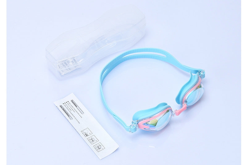 Comfortable Anti-fog Swimming Goggles with case Waterproof UV Protection For Kids Boys Girls Soft Silicone Seals For Comfort Perfect For Lap Triathlon Training & Aquatic Sports（B）