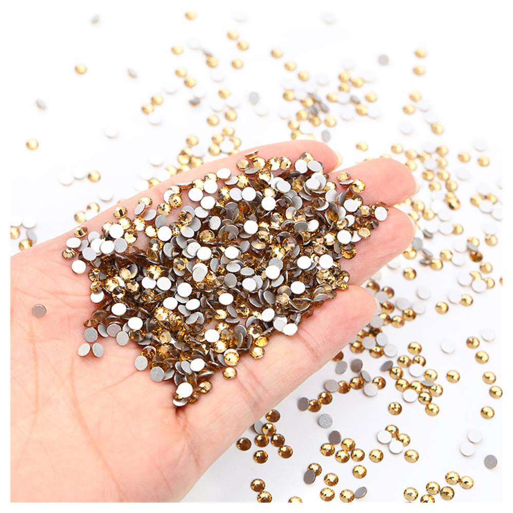 1440 Pieces Flat Back Gems Round Crystal Rhinestones SS6 2.0mm Diamante Rhinestones Crafts Nail Face Art Clothes Shoes Bags DIY