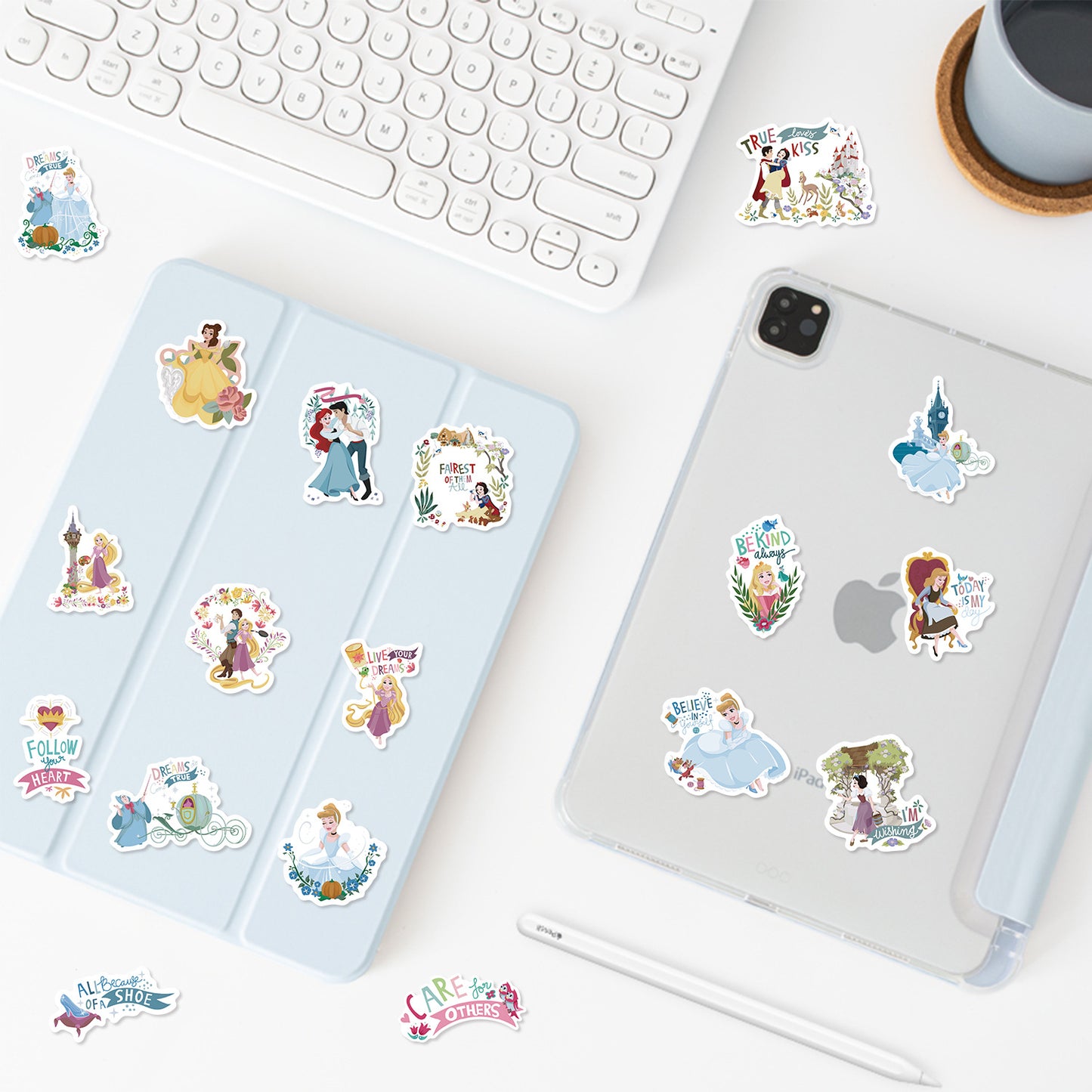 50pcs Princess Aven Superheros Toy Kids Stickers Luggage Laptop Skateboard Waterproof Party Bag Fillers Waterbottle Decal Graffiti Patches(Princess)