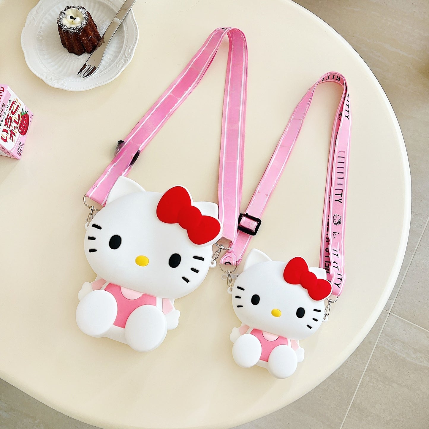Kids Purse Girls Silicone Mini Children's Coin Purse Cute Cartoon Shoulder Bag Crossbody Bag Accessories Bags Adjustable Strap for Kids Gift Travel Holiday (Kitty)