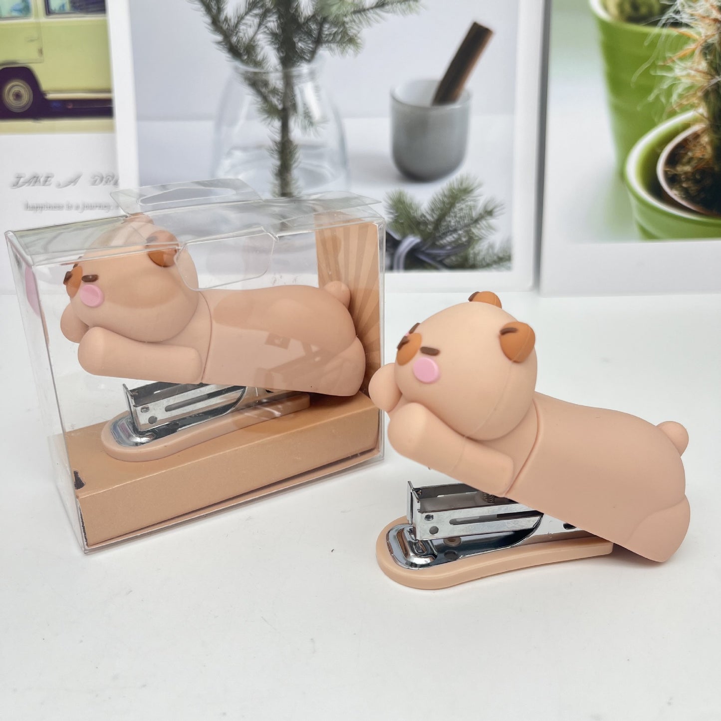 Mini Effortless Kitty Princess Desktop Staplers with 1000 Standard No.10 Staples Set Cute Stapler Gift for Student and Office School Stationary Use (Panda)