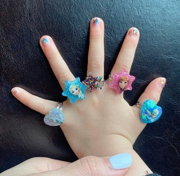 20Pcs Adjustable Princess pink Jewelry Girl Kids elsa Cartoon Plastic Rings Gift Set with Heart Shape Box