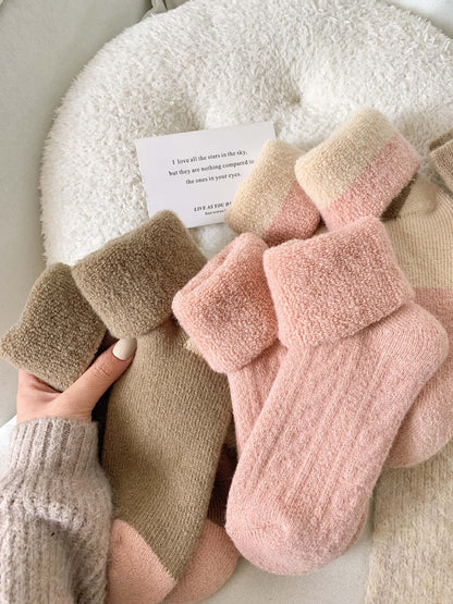 3 Pairs Ladies Thermal Socks Womens Warm Thick Heat Wool Knitting Walking Boot Hiking Socks Winter Christmas(A)