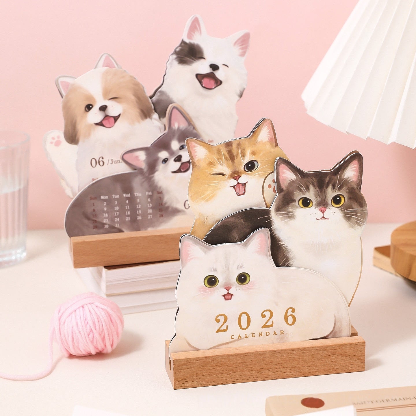 Desk Calendars,2026 Pet Theme Offices Calendar | Academic Planner with Wooden Base Puppy Kitten Design Organization for Daily Work School Teacher Kids Family Home Class Offices