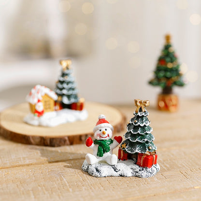 Christmas Miniature Ornament Kits Mini Xmas Style Figurines Reindeer Christmas Tree Cute Cartoon Xmas Decor for Home Garden Party Decor Desktop Decoration